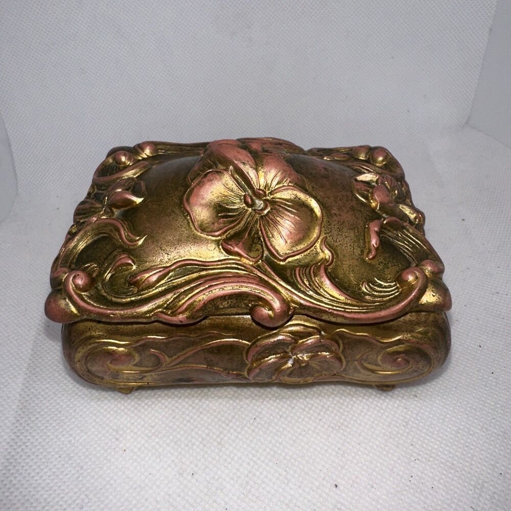 Jennings Brothers 282 Art Nouveau Jewelry Casket Ormolu Gold Roses Trinket
